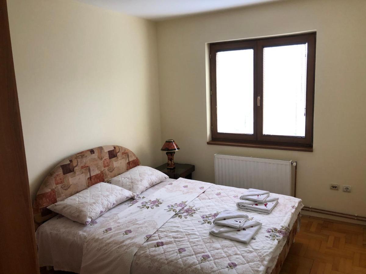 Apartman Djina Vrnjačka Banja Eksteriør bilde